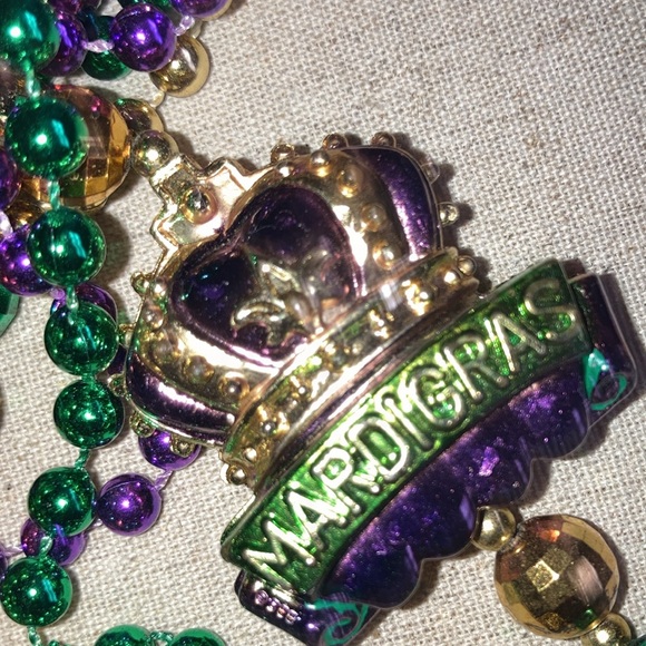 MARDI GRAS Beads - Picture 4 of 5